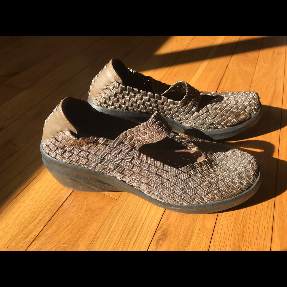 New Beartraps Memory Foam Kassie